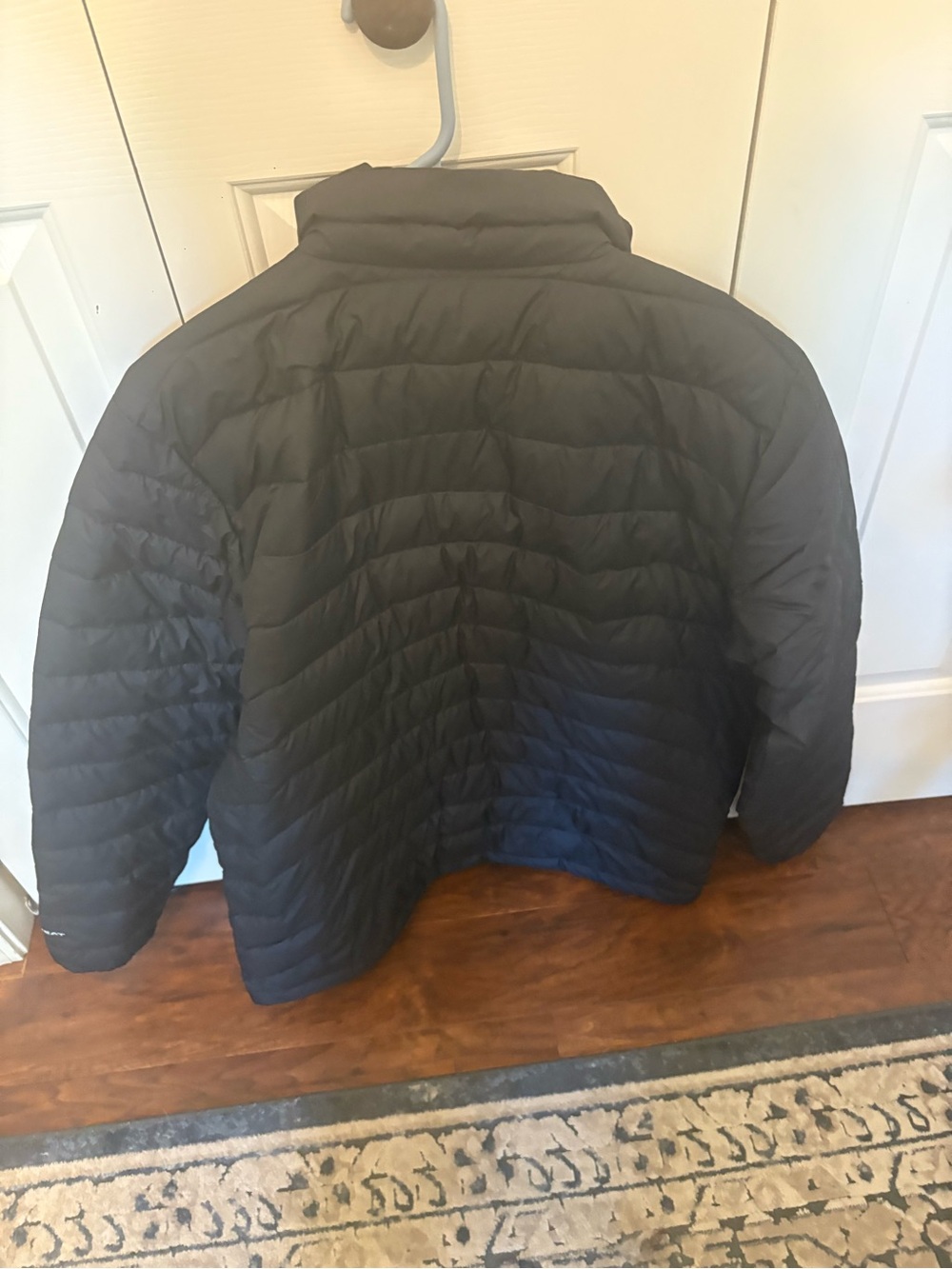 Mens Black Columbia Down Winter Jacket Size Large - Picture 2 of 3